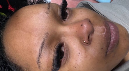 รูปภาพ Rovie Aesthetics 3