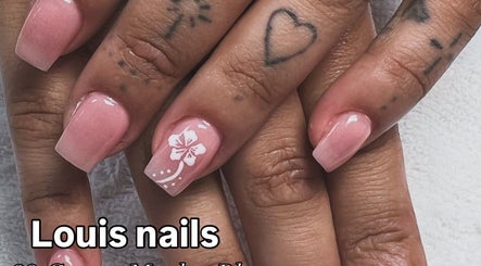 Immagine 2, Louis Nails
