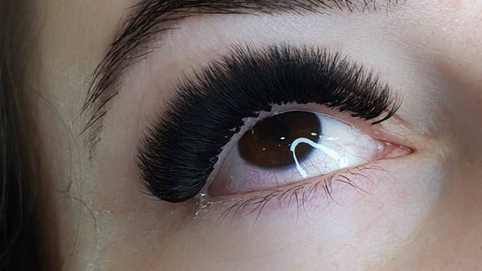 Lashes by Ana