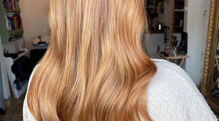 Amie Plant Hair Stylist зображення 3