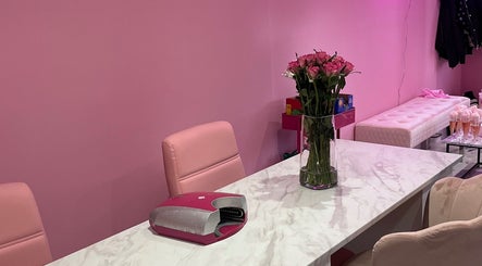 Rosie’s Beauty Bar, bild 2