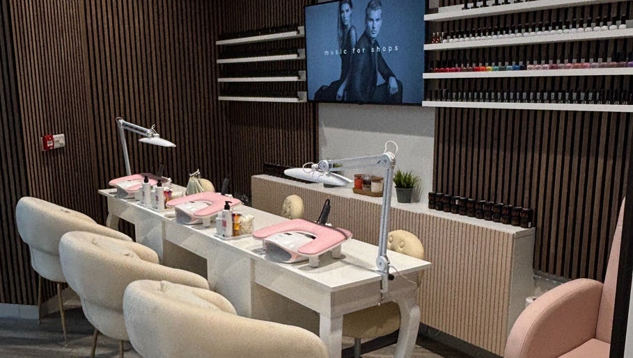 The Nail Bar, bilde 1