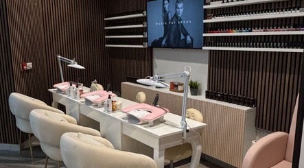 The Nail Bar