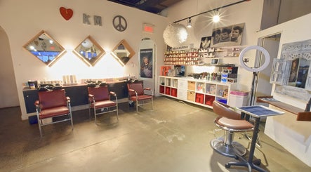 Revolution Hair Studio - Beaconsfield