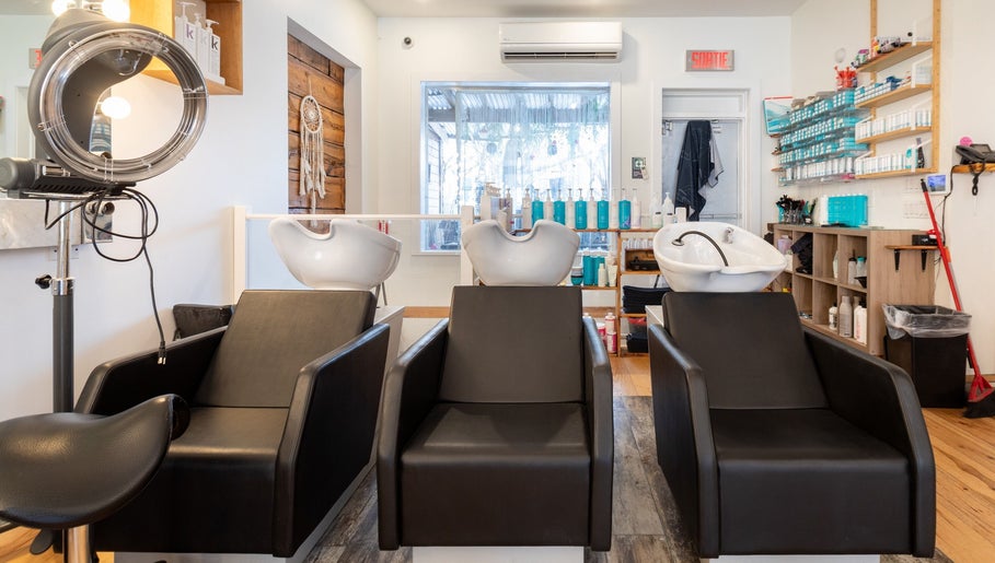 Revolution Hair Studio | St-Henri image 1