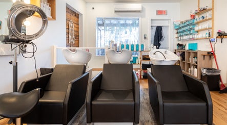 Revolution Hair Studio | St-Henri