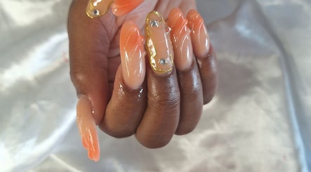 Lizzynailbar1 obrázek 3
