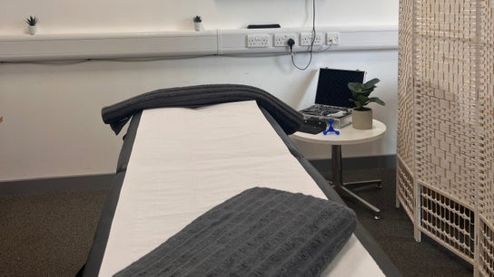 DYLIVER Sports Massage & Therapy