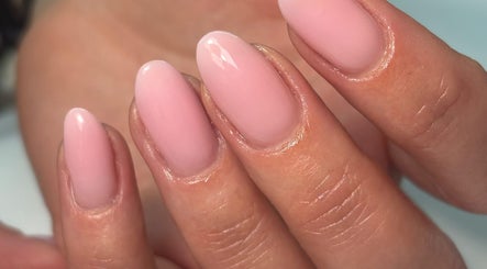 CynthiaBeautyNails imagine 2