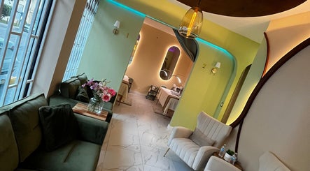 ZACI SPA image 2