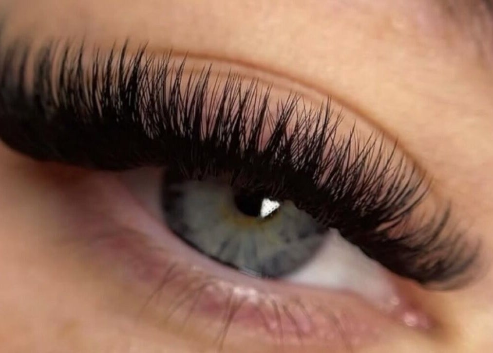 Close-up of lush eyelash extensions at Luxe Beauty in Portsmouth, England, GB.