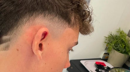 MD CUTZ