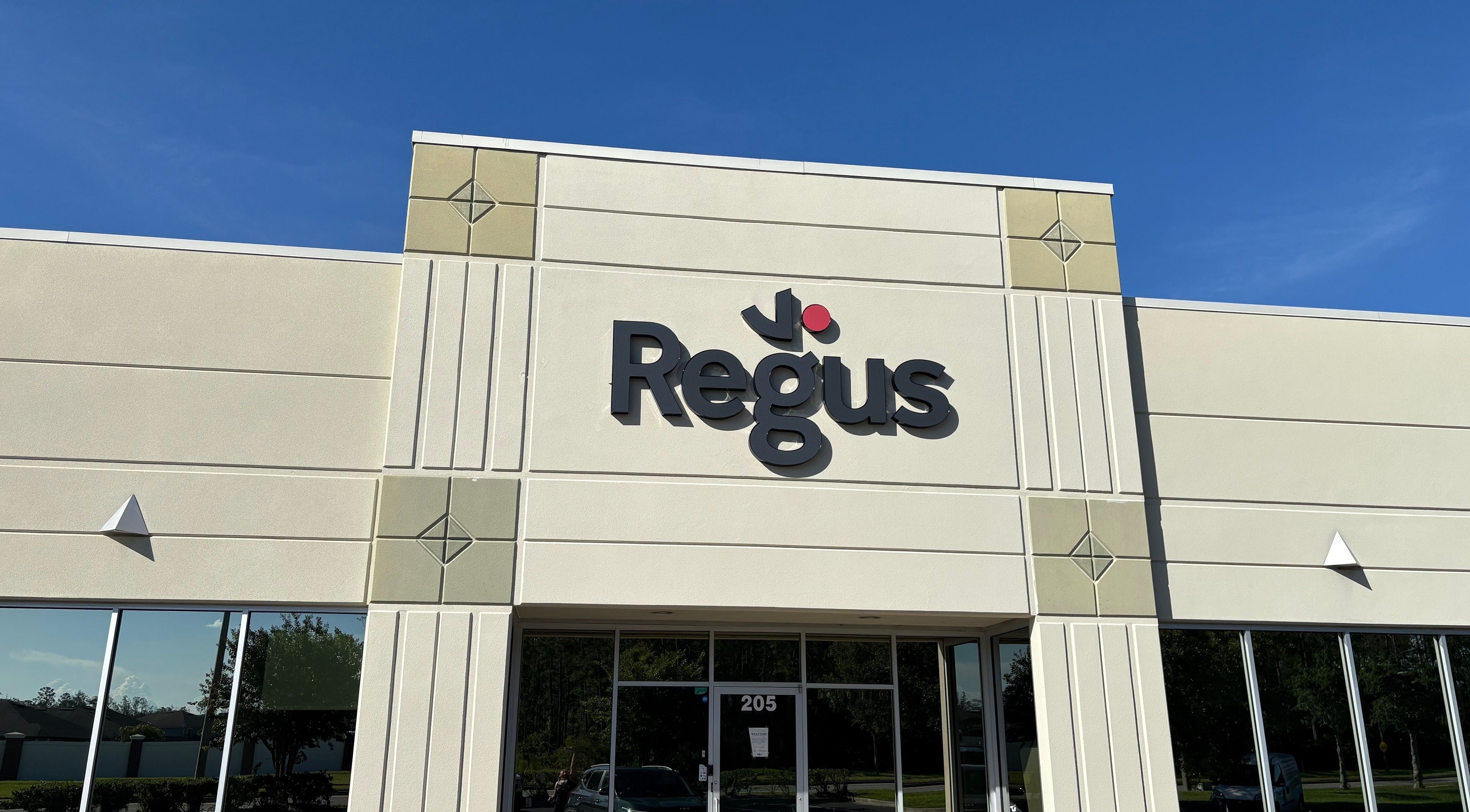 Exterior view of MiTime Massage LLC, Fleming Island, Florida, US showcasing a modern facade.