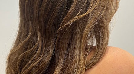 Kylie Studio Salon slika 2