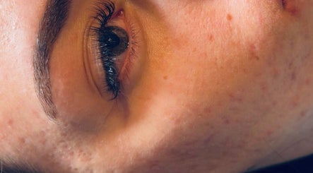 Beauty by Lou