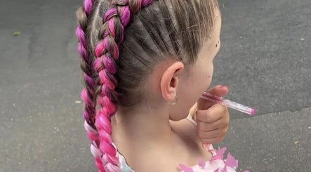รูปภาพ Braids by Lisa Amanda Hairstyling 3