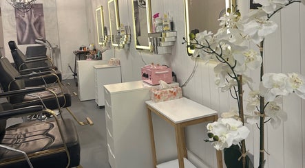 AySecrets West Palm Beach Threading Spa