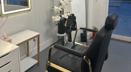 AySecrets West Palm Beach Threading Spa image 3