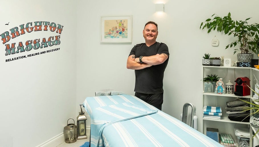 Relaxing massage room at Brighton Massage, Brighton And Hove, England, GB, with a therapist ready to assist.