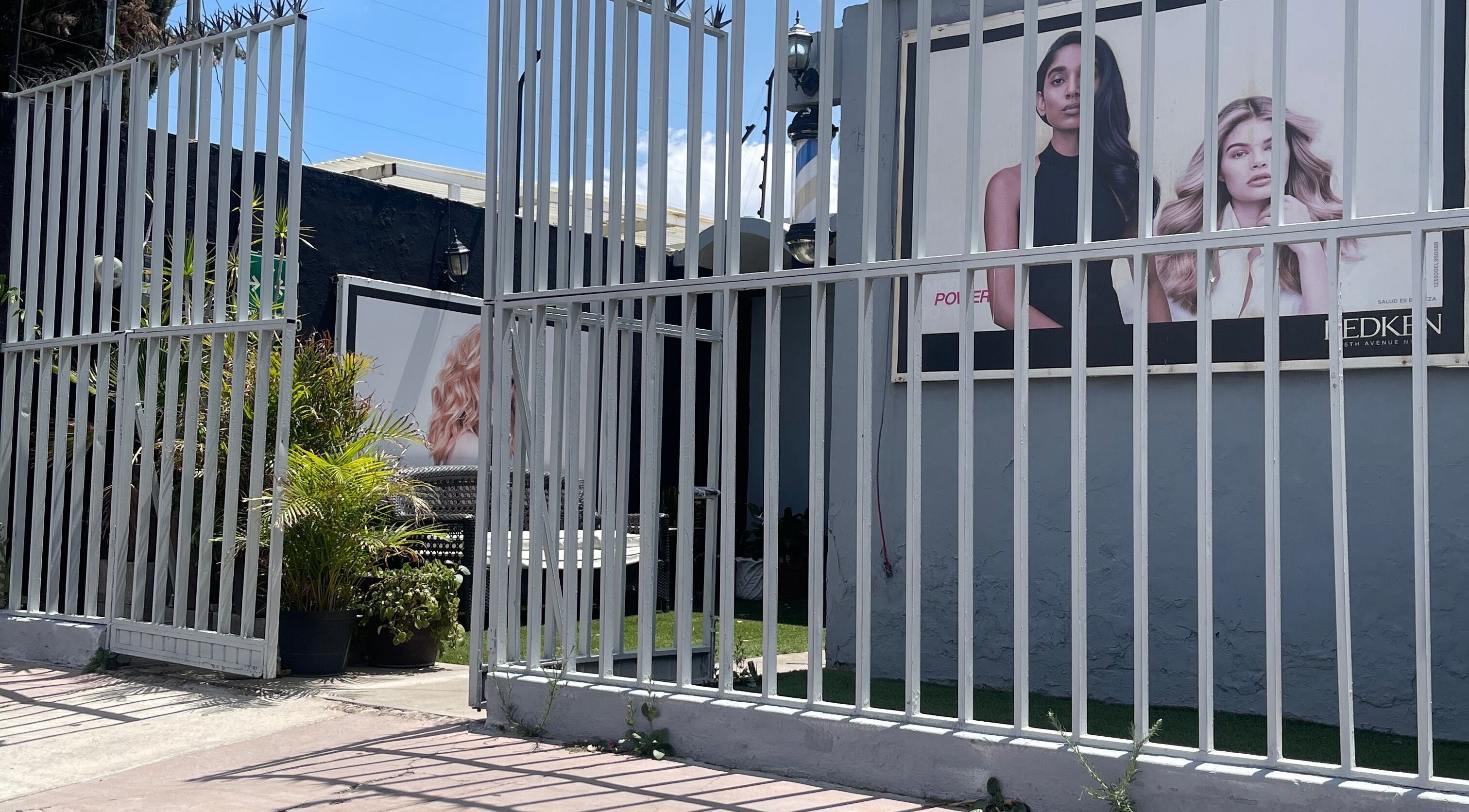 Entrada de Jan Marzé en Durango, Durango, MX con imágenes de estilo y peinados modernos.