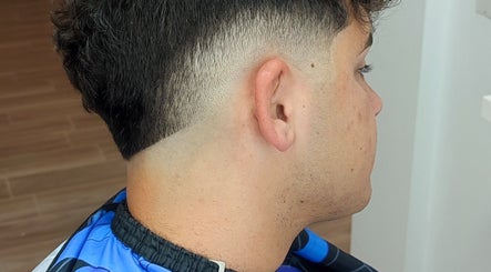 Bordes Barber image 3