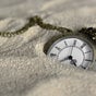 Jacinta Richmond Hypnotherapy Online - WhatsApp - Pacific Boulevard, Moore Park Beach, Queensland