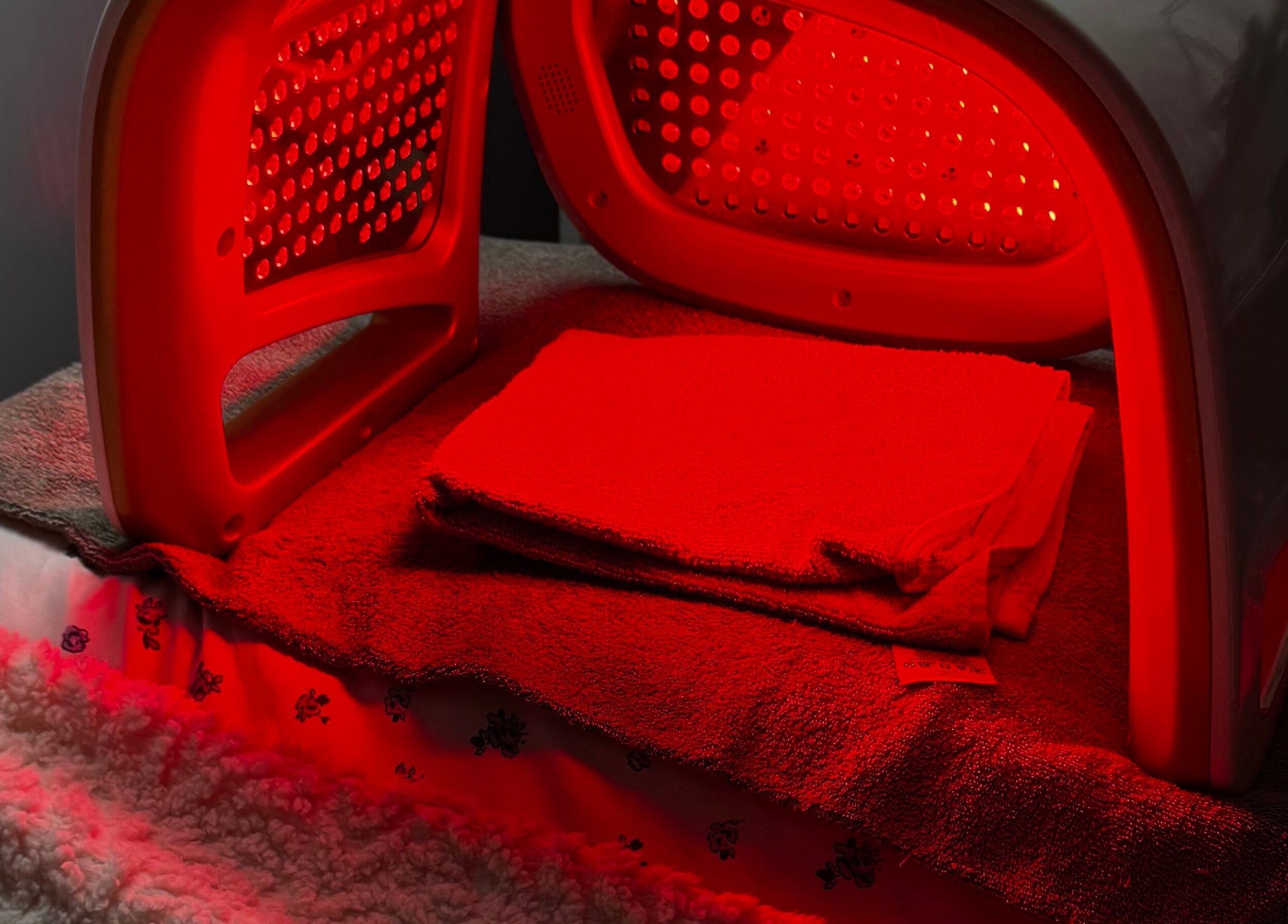 LED therapy setup at Confidence Beauty, Peterborough, England, GB. Enhance skin rejuvenation in soothing ambiance.