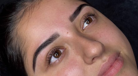CM Beauty Label imej 3