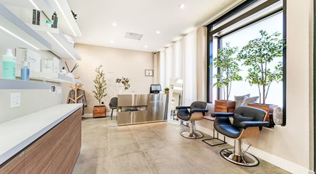 Lunar Hair Salon