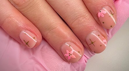 Nails by Charl, bilde 3