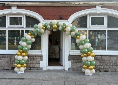 Elegant balloon arch at Fresh in Weston-super-mare, England, GB entrance.