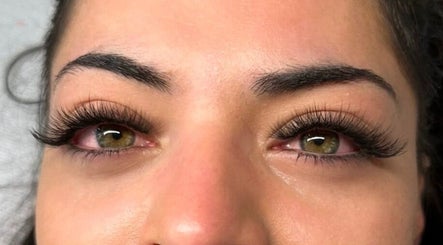 BEAUTY BY ANASTASIA || LASH&HAIR EXTENSION obrázek 2