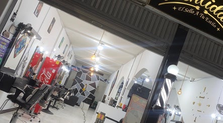 Immagine 2, Barberia identidad