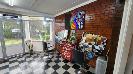 Blu Gel Hair Studio