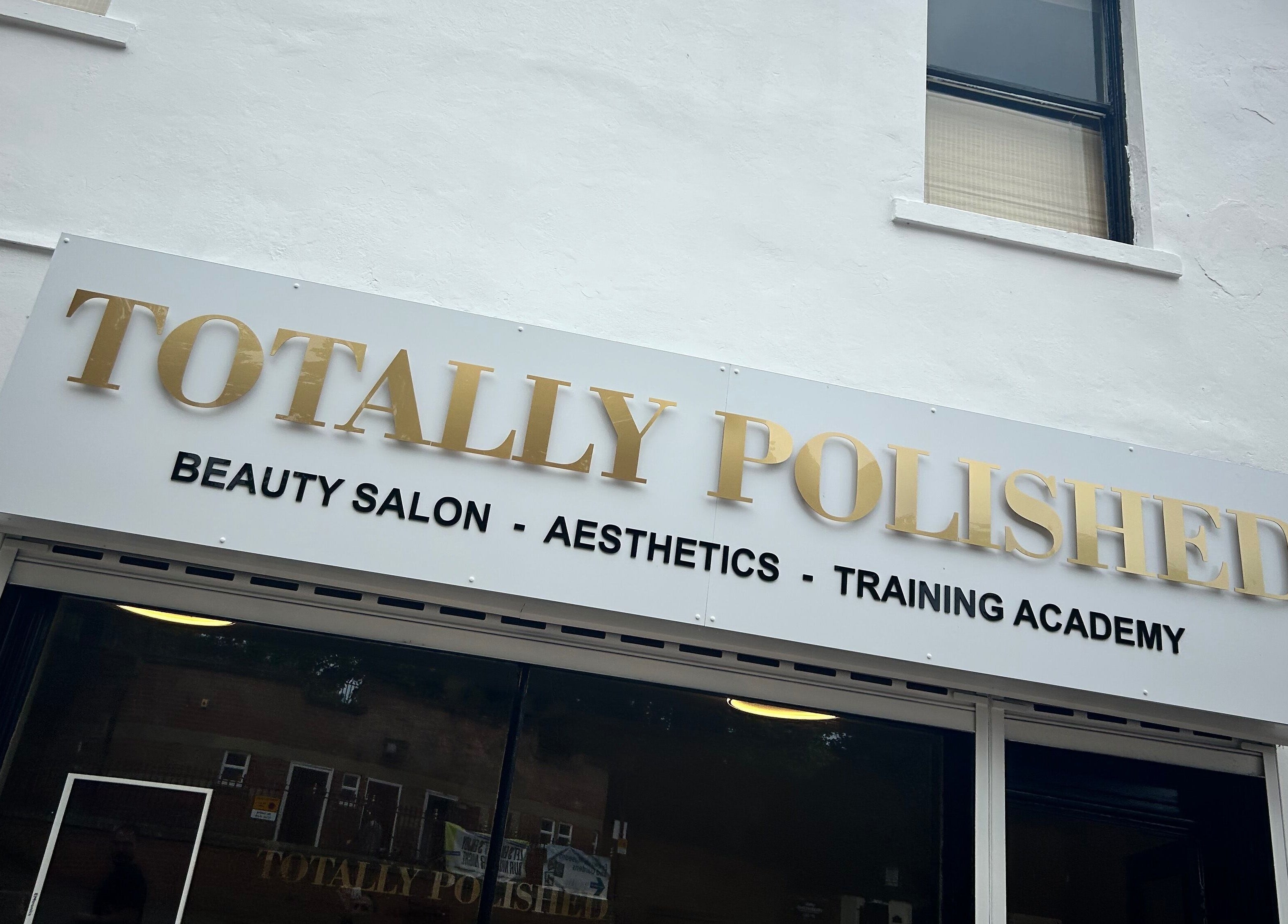 Exterior of Totally Polished Ilkeston showcasing Petal Beauty by Lydia in Ilkeston, England, GB.