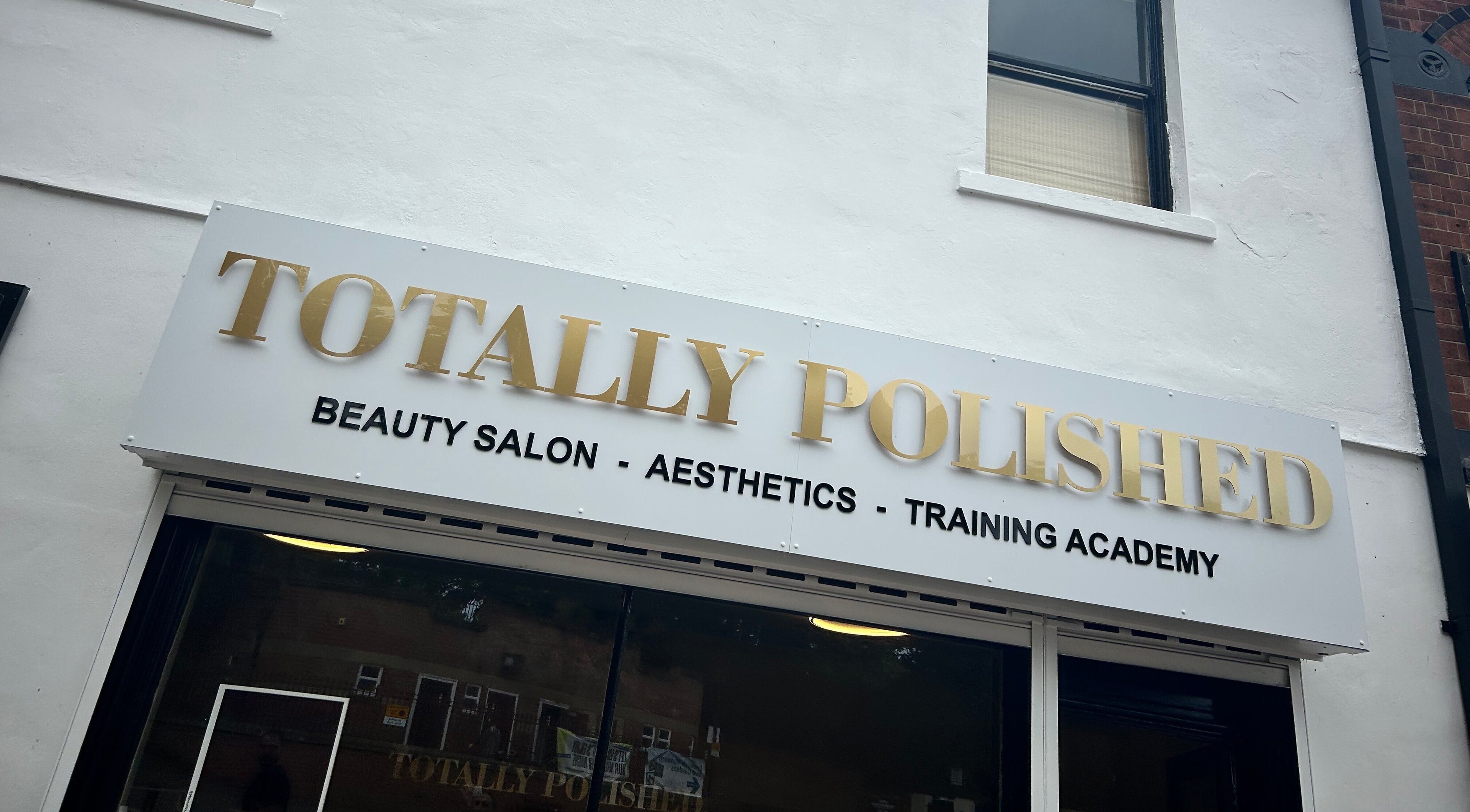Exterior of Totally Polished Ilkeston showcasing Petal Beauty by Lydia in Ilkeston, England, GB.