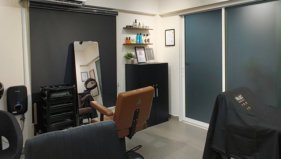 Modern salon corner at Sculpt Studio, Kuala Lumpur, Wilayah Persekutuan Kuala Lumpur, MY featuring cozy seating.