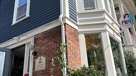 Flipp Salon and Apothecary