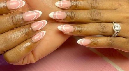 SHE Beauty Parlour