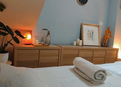 Serene therapy room at Meditation TaiChi TCM Health Centre, London, England, GB, featuring calming decor.