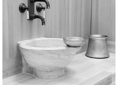 Traditional marble basin in Rox Travels hammam, Nevşehir, Nevşehir, TR, embodying authentic Turkish bath ambiance.