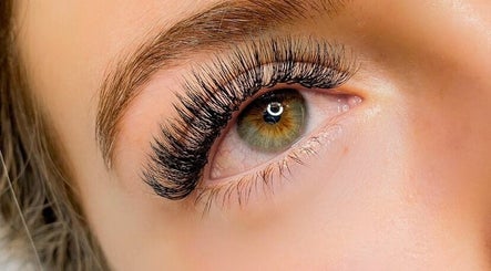 Lash Out Loud image 2