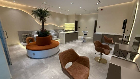 Look & Love Beauty Salon