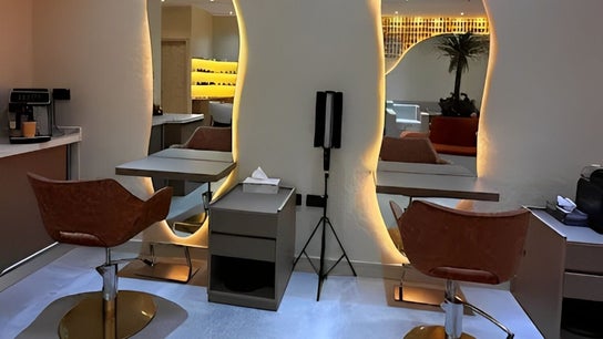 Look & Love Beauty Salon