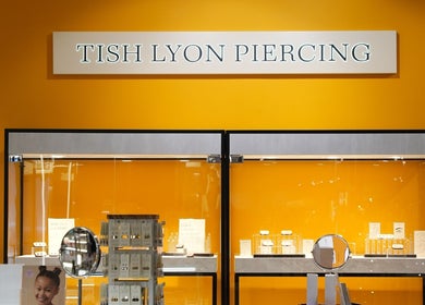 Elegant jewelry display at Tish Lyon Luxury Piercing & Jewellery Studio - Liverpool, England, GB.