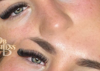 Close-up of expertly applied eyelash extensions at pblashess in Corby, England, GB.