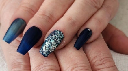 Twinkle beauty bar