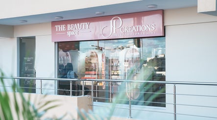 LIZ BEAUTY RD, bilde 2