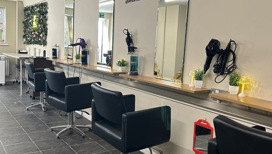 JD Hair Salon - Ballycastle, bilde 1