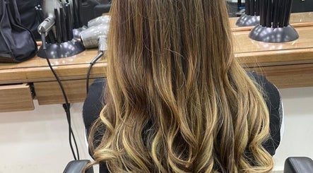 Raab Hair, bilde 2